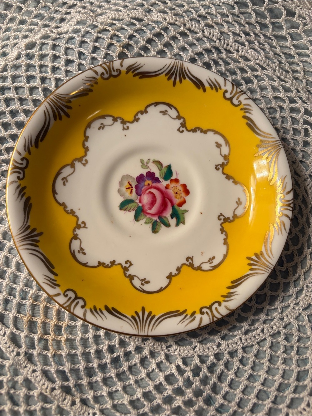 Fenton Yellow and White Floral Porcelain Saucer with Gold Trim
